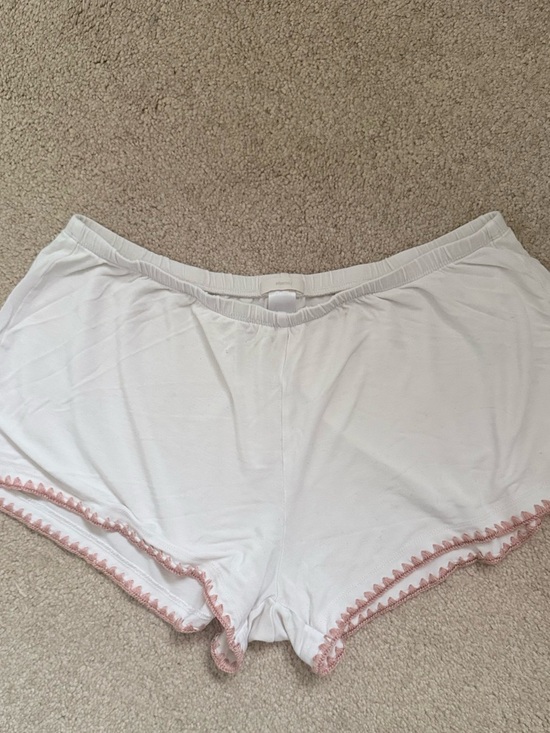 Frida TENCEL™ Modal Shortie Short PJ set in Ivory & Pink Size Small - Picture 10 of 12